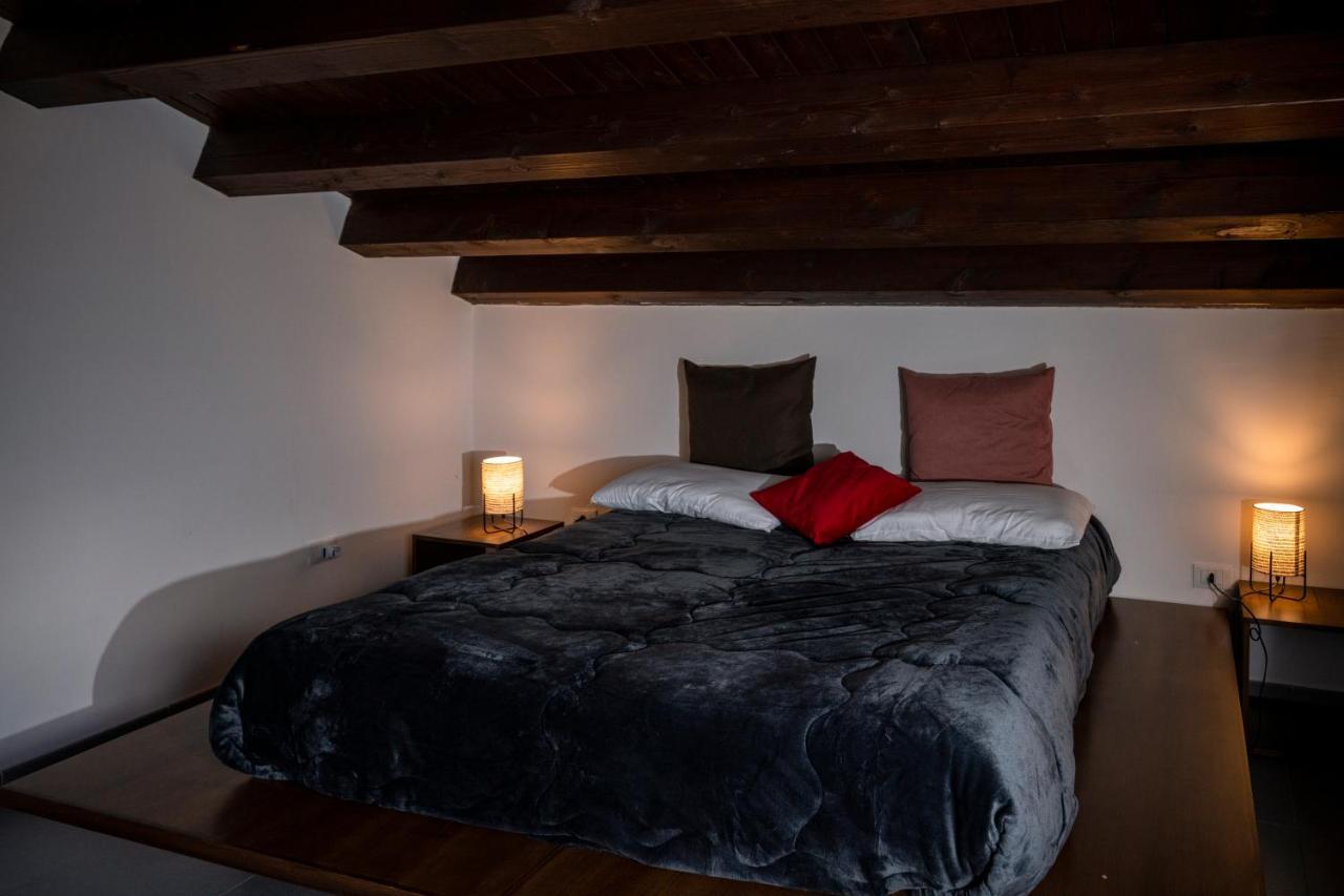 Sopra Moltivolti Guesthouse Palermo Luaran gambar