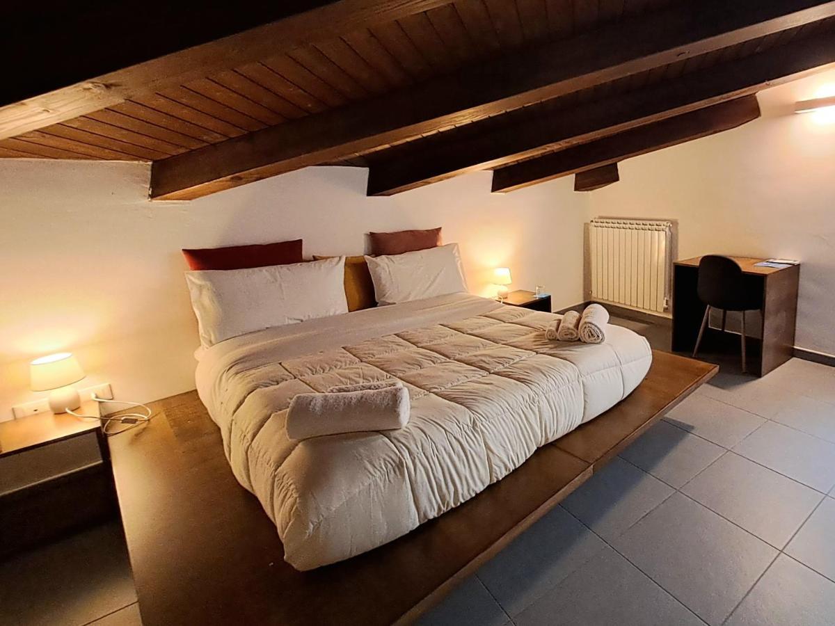 Sopra Moltivolti Guesthouse Palermo Bilik gambar